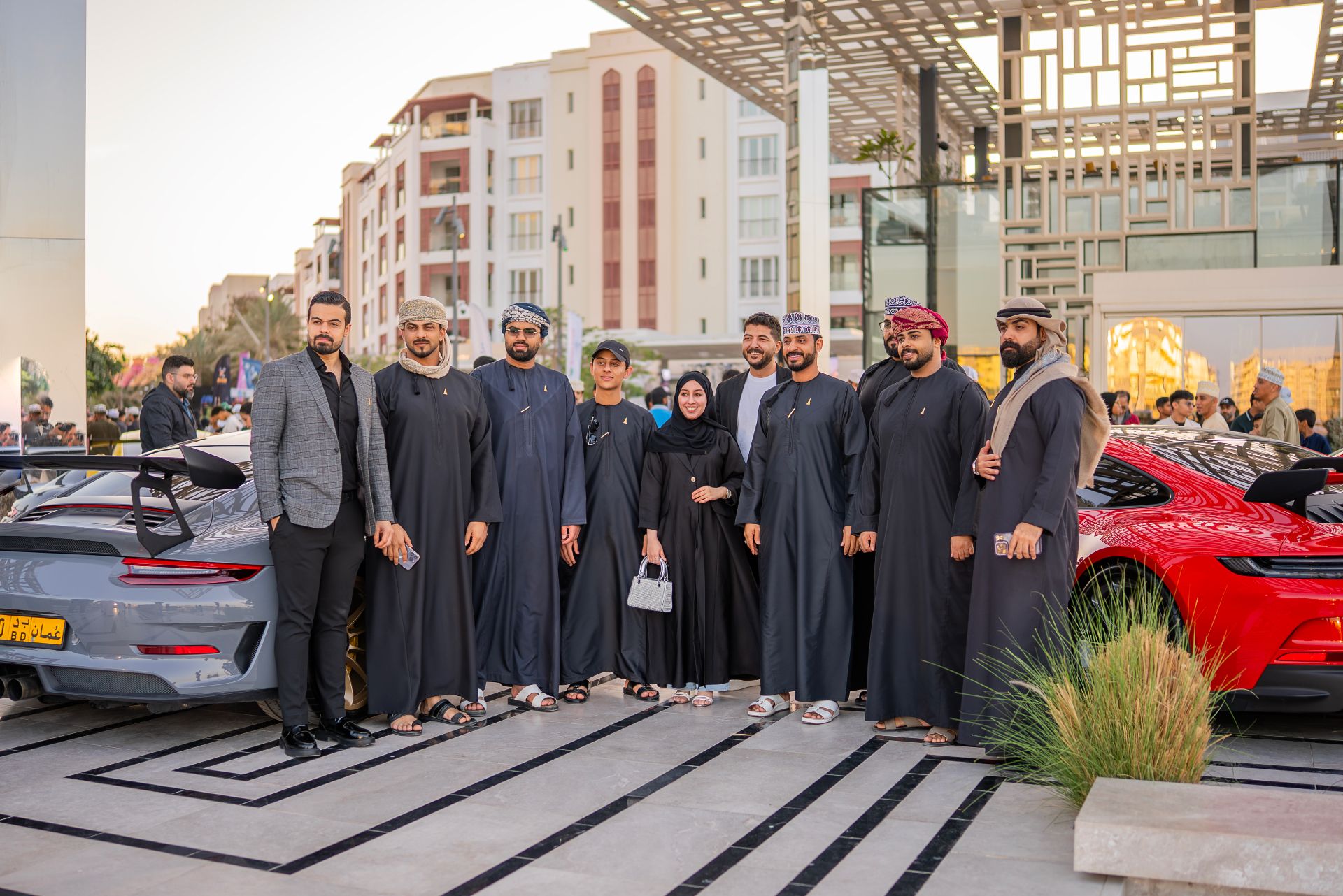 فريق ملتقى الخير العقارية — MK Muscat team
